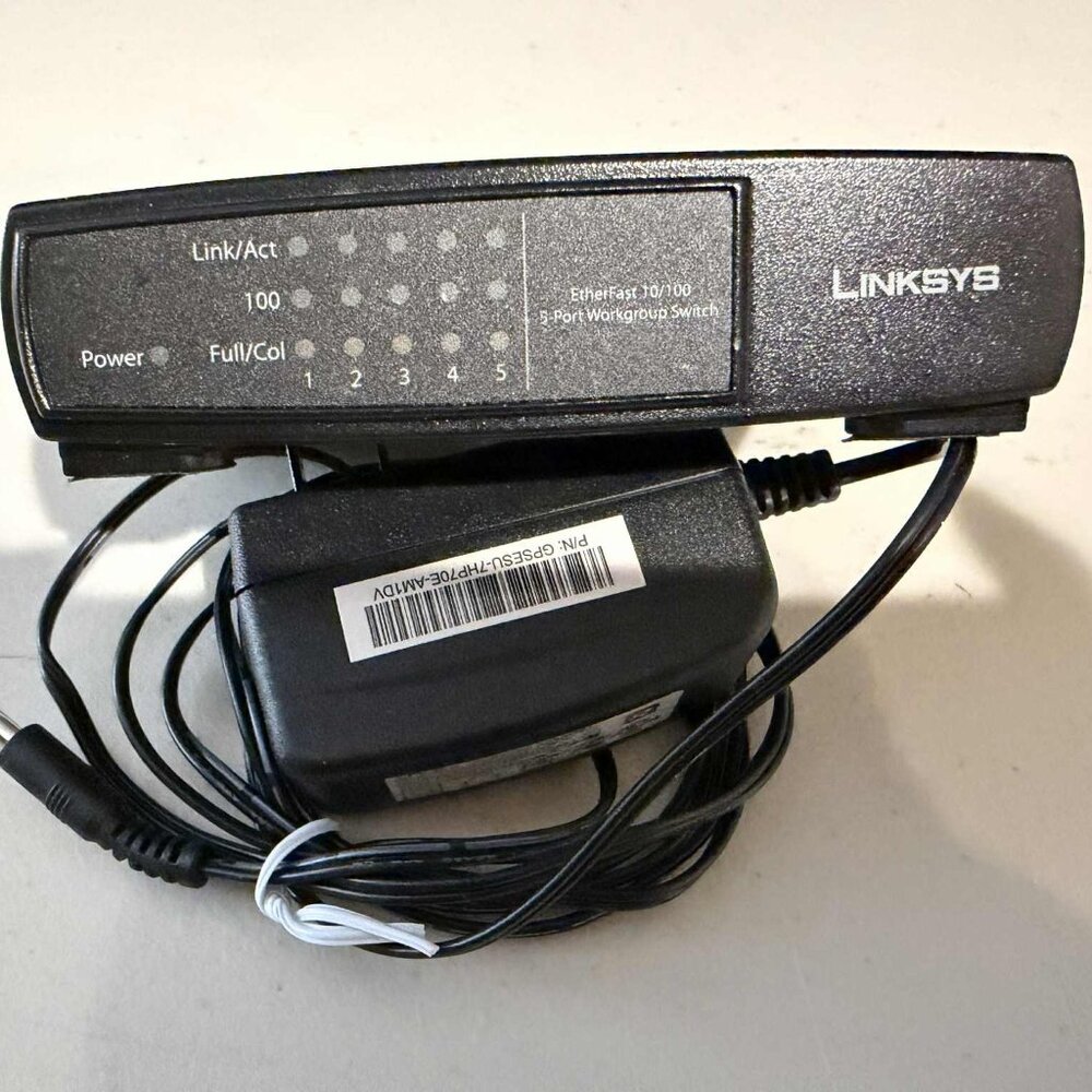 Linksys 5-Port 10/100 Switch (Used)